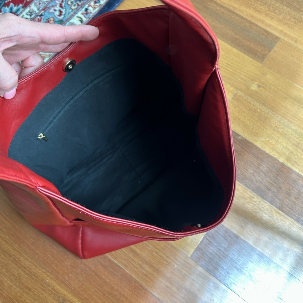 Shoulder Bag Bundle - image 6